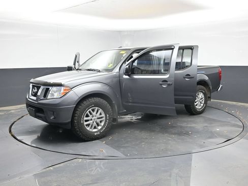 Used 2017 Nissan Frontier SV w/ SV Value Truck Package RWD image 34