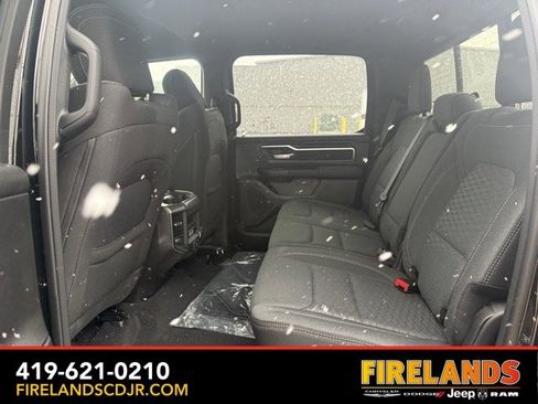 New 2026 RAM 1500 4x4 Crew Cab image 18