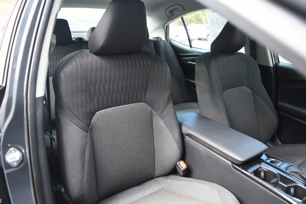 Used 2025 Toyota Camry LE FWD image 26