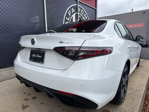 New 2025 Alfa Romeo Giulia Veloce w/ Veloce Package AWD image 3