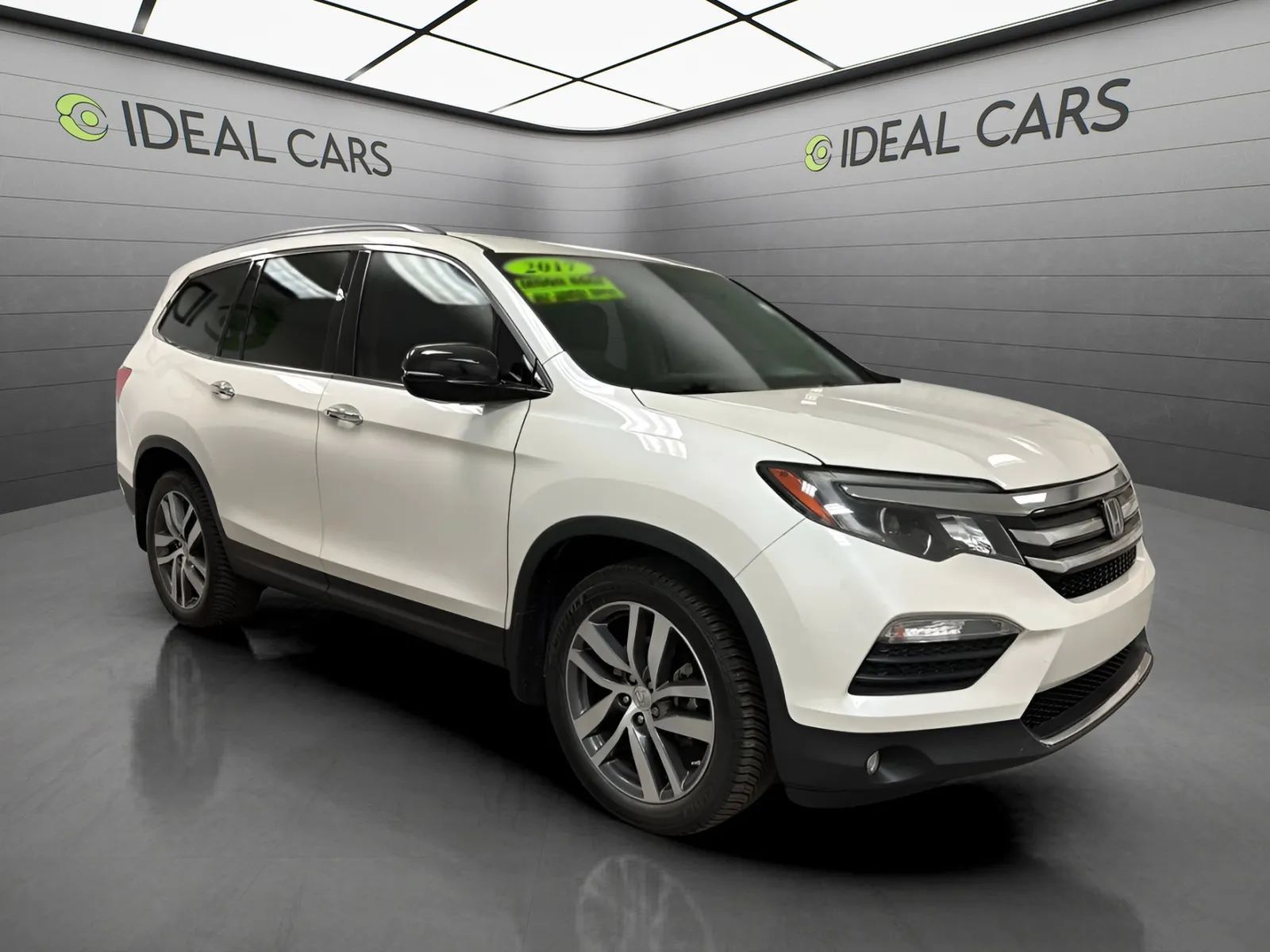 Used 2017 Honda Pilot Elite image 3