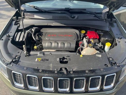 Used 2019 Jeep Compass Sport image 9