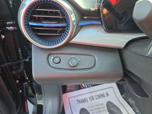 New 2026 Chevrolet Trax LT image 27