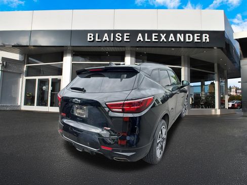 Used 2023 Chevrolet Blazer RS AWD/4WD image 3