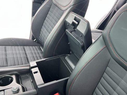 Used 2025 Ford Explorer ST-Line w/ Premium Package image 19