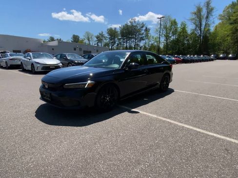 Used 2023 Honda Civic Sport image 6