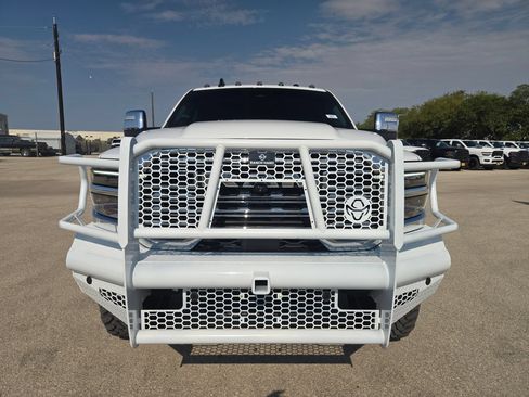 Used 2026 RAM 3500 Longhorn AWD/4WD image 8