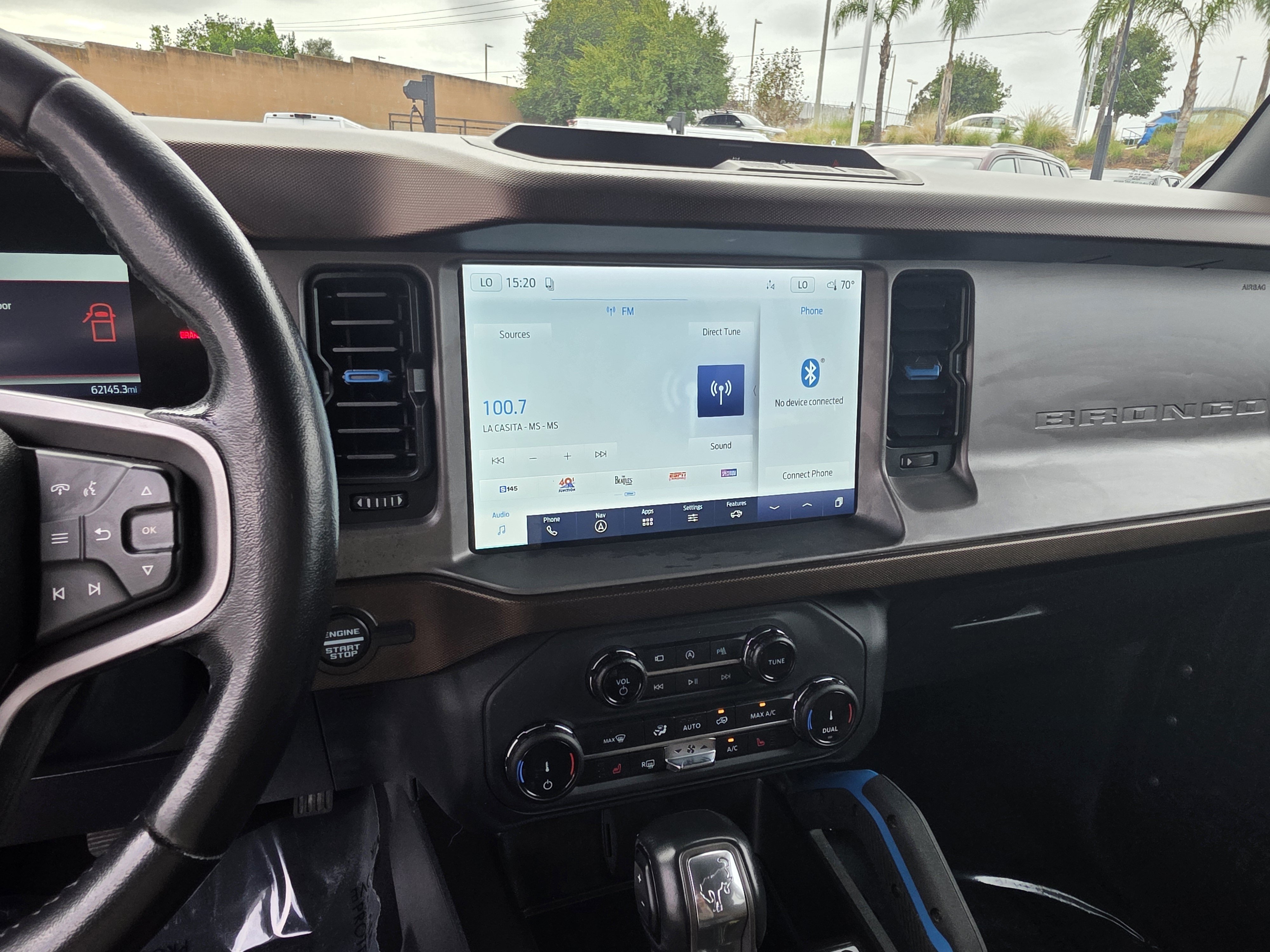 Used 2022 Ford Bronco Outer Banks AWD/4WD image 14