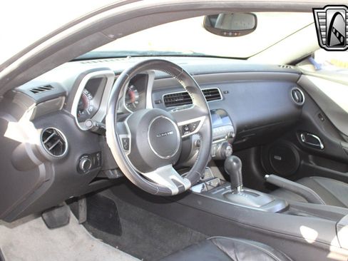Used 2010 Chevrolet Camaro SS w/ RS Package image 21