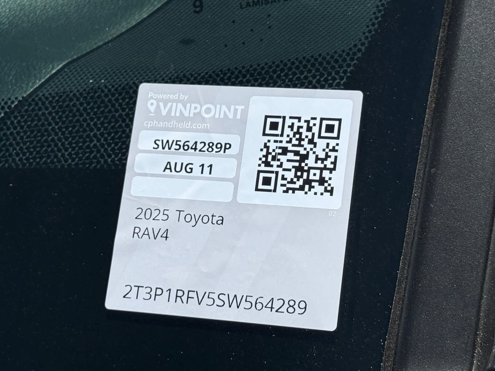 Used 2025 Toyota RAV4 XLE AWD/4WD image 33