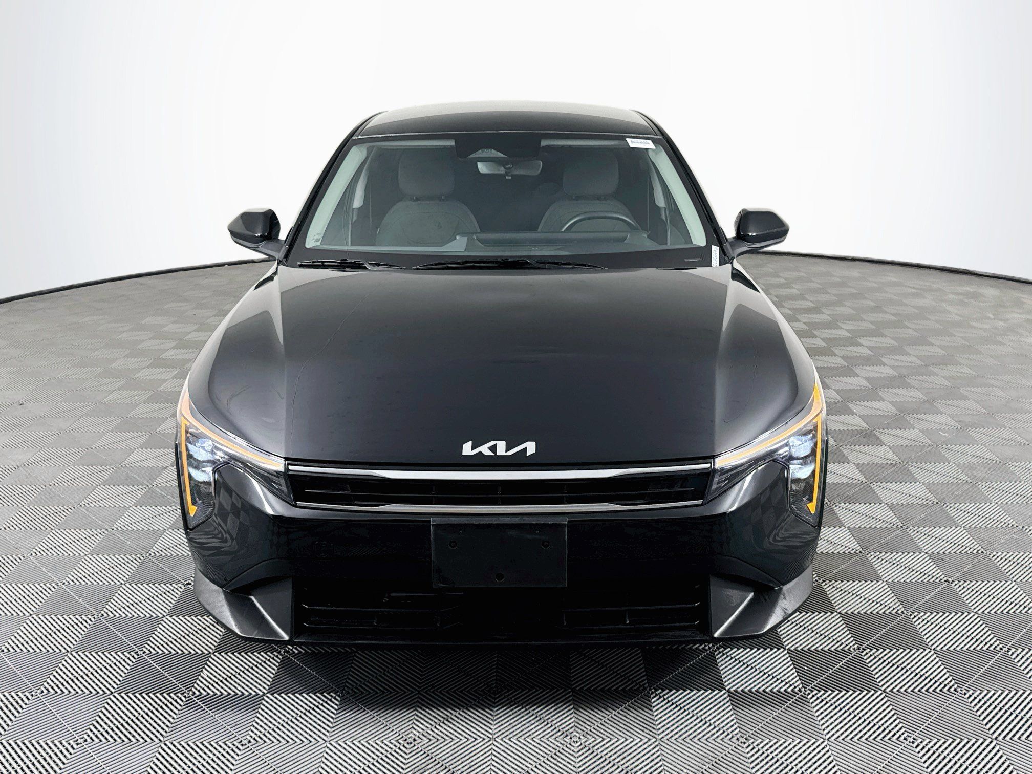 Used 2025 Kia K4 EX FWD image 2