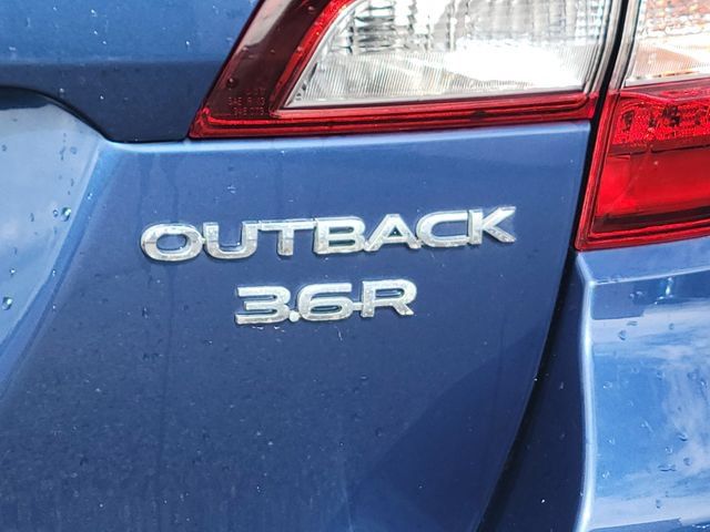 Used 2019 Subaru Outback 3.6R Limited w/ Popular Package #2 AWD/4WD image 12