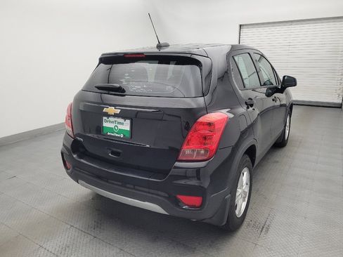 Used 2020 Chevrolet Trax LS w/ LPO, Protection Package FWD image 7
