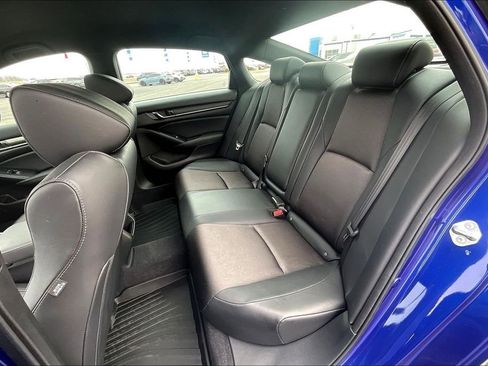 Certified 2022 Honda Accord Sport image 9