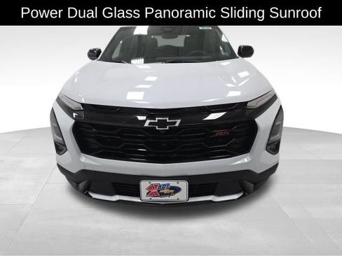 New 2026 Chevrolet Equinox RS w/ Convenience Package III image 9