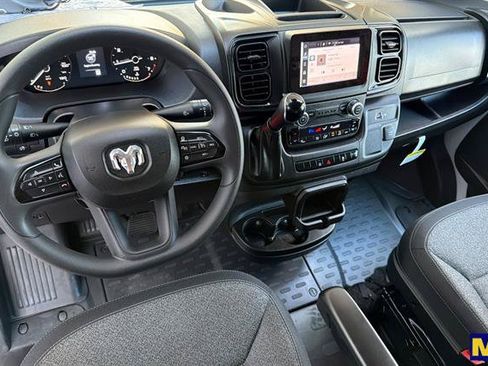 Used 2025 RAM ProMaster 3500 FWD image 14