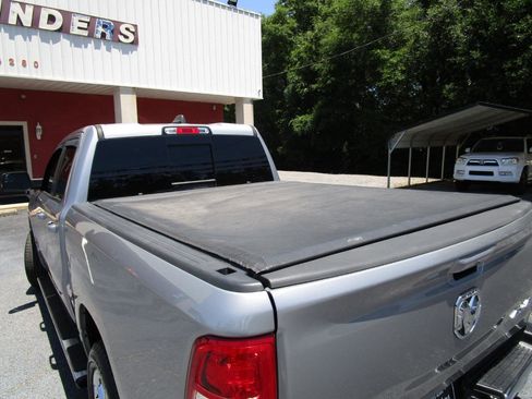 Used 2021 RAM 1500 Big Horn AWD/4WD image 26