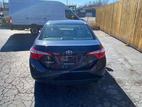 Used 2015 Toyota Corolla LE Premium image 7
