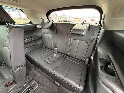 Certified 2026 INFINITI QX60 Luxe w/ Cargo Package image 24