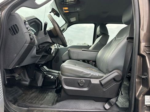 Used 2016 Ford F250 XL w/ XL Value Package image 19