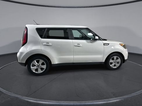 Used 2019 Kia Soul FWD image 9