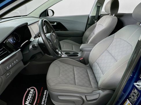 Used 2022 Kia Niro LXS image 20