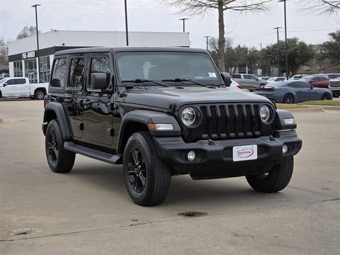 Used 2021 Jeep Wrangler Unlimited Sport w/ Technology Group image 3