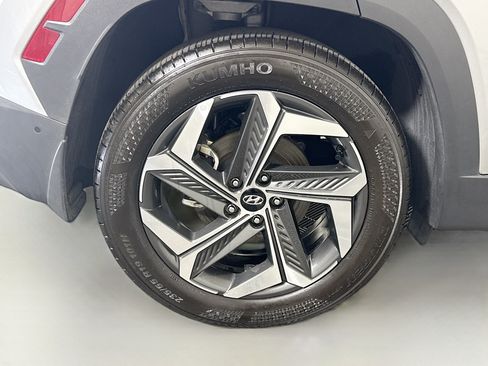 Used 2023 Hyundai Tucson Limited FWD image 33