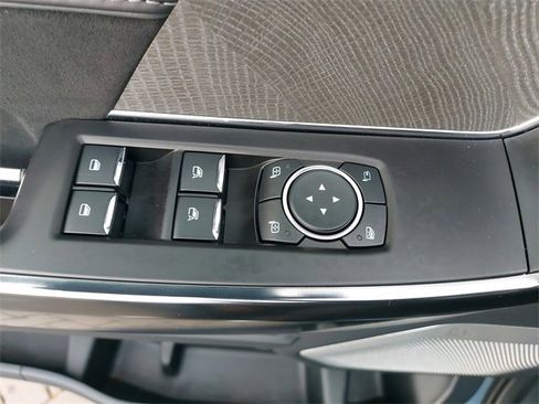 Used 2023 Ford F150 Platinum w/ Equipment Group 701A High image 27