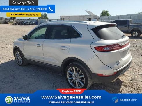 Used 2016 Lincoln MKC Reserve image 3