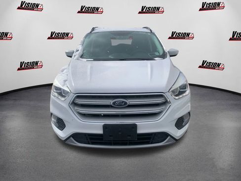 Used 2018 Ford Escape SEL image 2