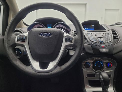 Used 2019 Ford Fiesta SE image 22