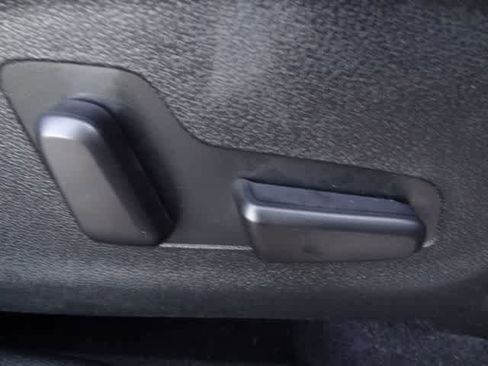Used 2019 Kia Sorento EX AWD/4WD image 16