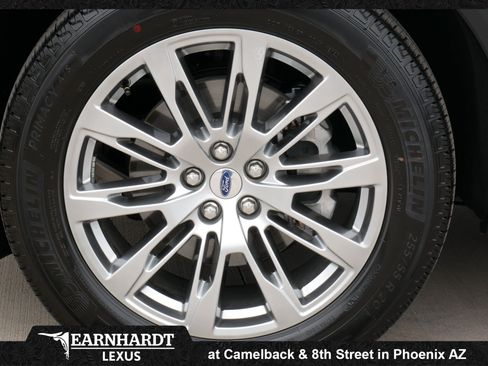 Used 2026 Ford Explorer Platinum RWD image 19