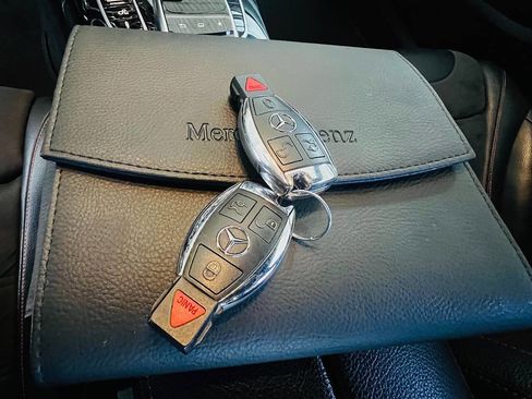 Used 2016 Mercedes-Benz C 450 AMG image 35