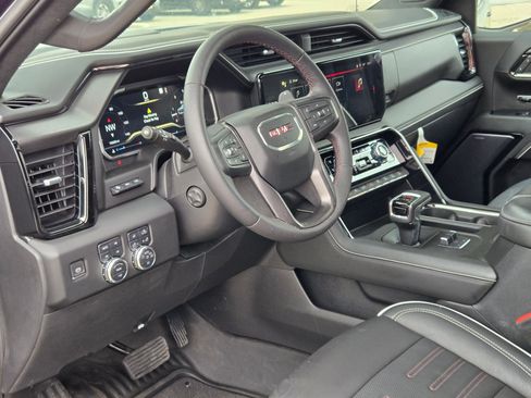 Certified 2023 GMC Sierra 1500 AT4X image 10
