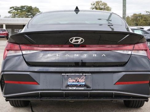 New 2026 Hyundai Elantra SEL Sport Premium w/ Cargo Package FWD image 6