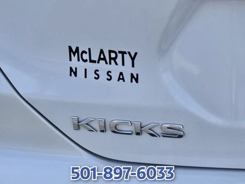Used 2024 Nissan Kicks SR FWD image 14