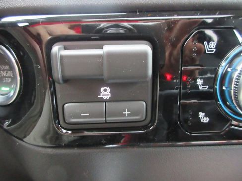 New 2026 GMC Sierra 1500 SLT w/ SLT Premium Plus Package image 18