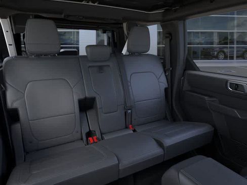 New 2026 Ford Bronco Outer Banks image 11