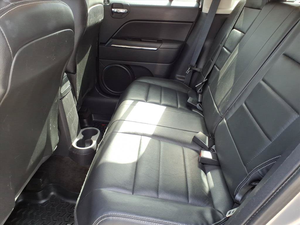 Used 2014 Jeep Patriot Limited w/ Sun/Sound Group AWD/4WD image 13