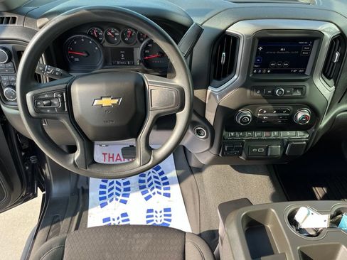 Used 2024 Chevrolet Silverado 2500 Custom w/ Custom Value Package AWD/4WD image 7