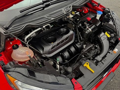 Used 2020 Ford EcoSport S image 29