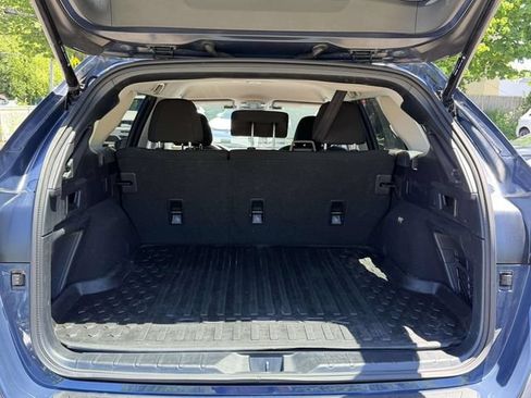 Used 2024 Subaru Outback Premium AWD/4WD image 7