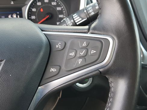 Used 2022 Chevrolet Equinox LT FWD image 23
