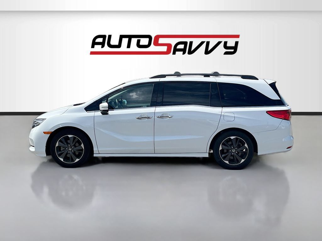 Used 2023 Honda Odyssey Elite image 4