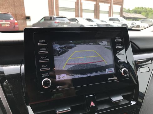 Used 2023 Toyota Camry SE w/ Convenience Package FWD image 19