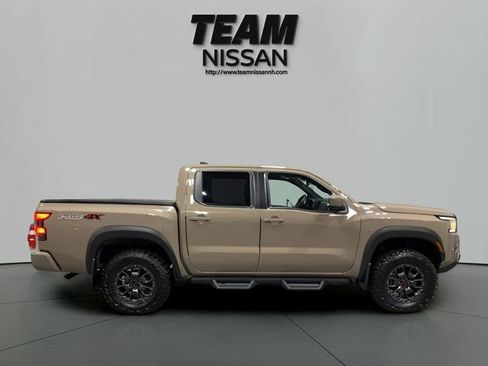 Used 2022 Nissan Frontier PRO-4X w/ Pro-4X Premium Package AWD/4WD image 8