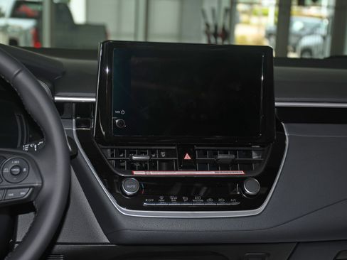 New 2026 Toyota Corolla SE FWD image 9