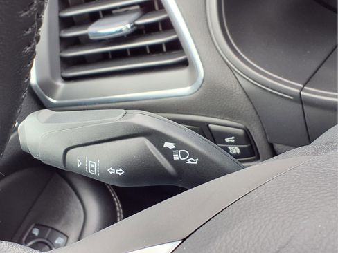 Used 2024 Ford Edge Titanium w/ Equipment Group 301A image 18